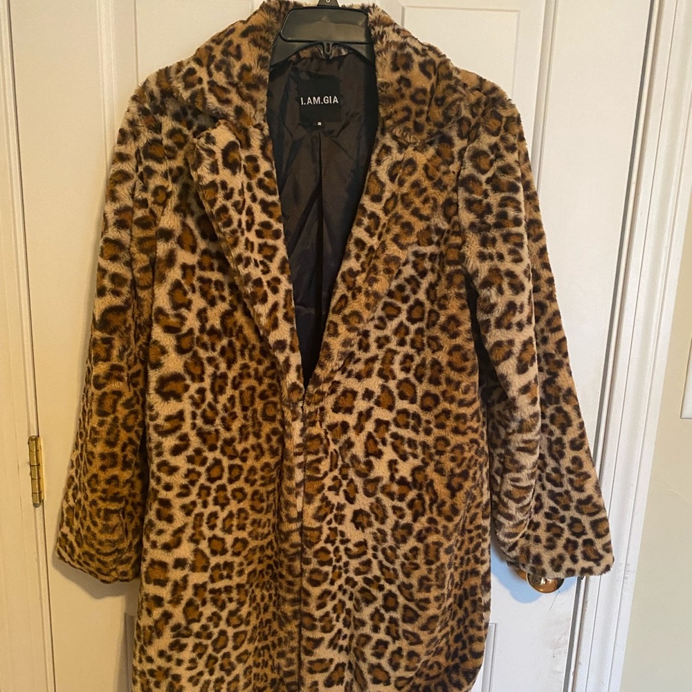 I am Gia cheetah coat